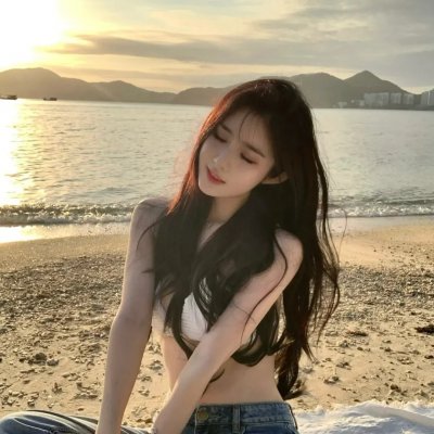 玉米上的麻雀